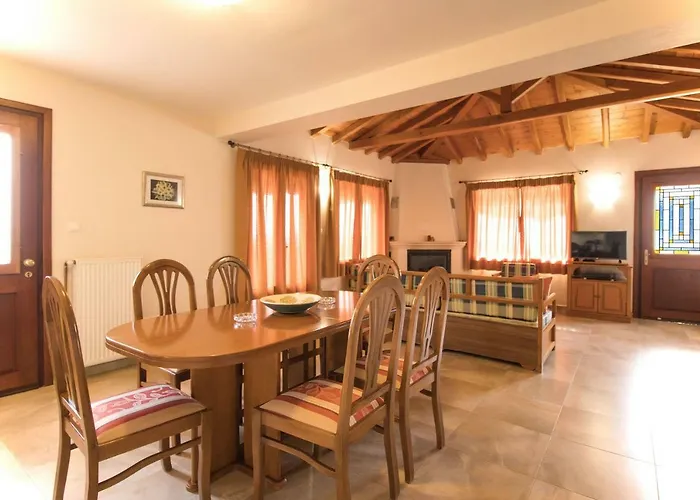 Armamento * Moni Evaggelistrias