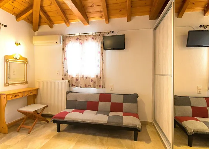 Armamento * Moni Evaggelistrias