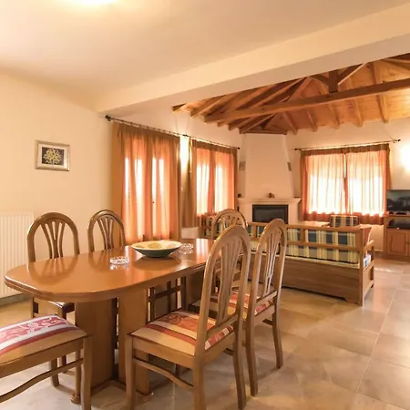 Armamento * Moni Evaggelistrias