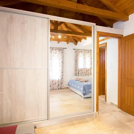 Semesterbostad Armamento *